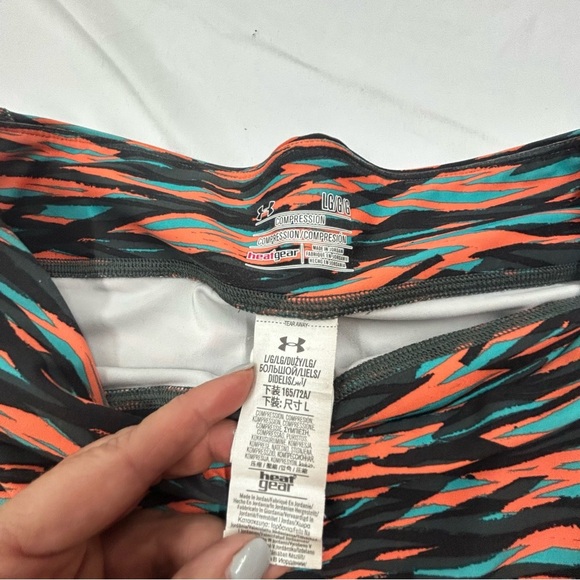 Under Armour Black and Orange Athletic Leggings - Picture 3 of 4